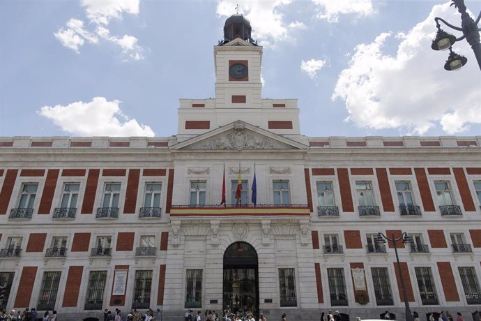 Archivo - Imágenes de la fachada de la Real Casa de Correos de Madrid, edificio situado en la parte meridional de la Puerta del Sol de Madrid