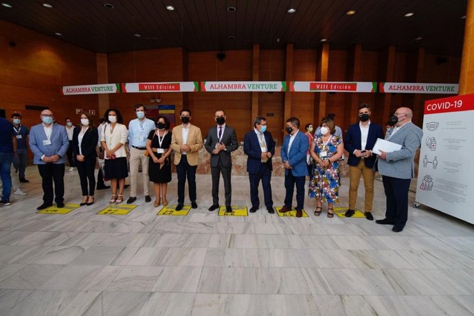 El alcalde de Granada, Paco Cuenca, interviene en la inauguración de la VIII edición de Alhambra Venture.