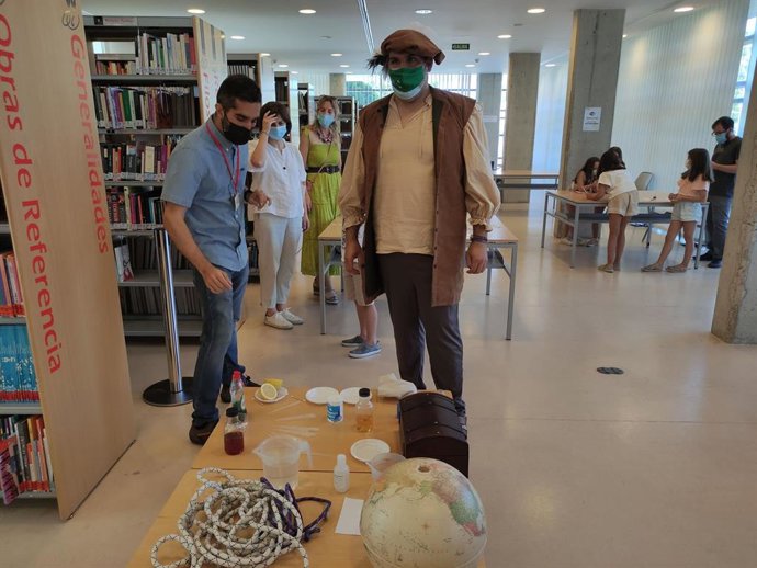 Foto de Magallanes por las bibliotecas sevillanas.