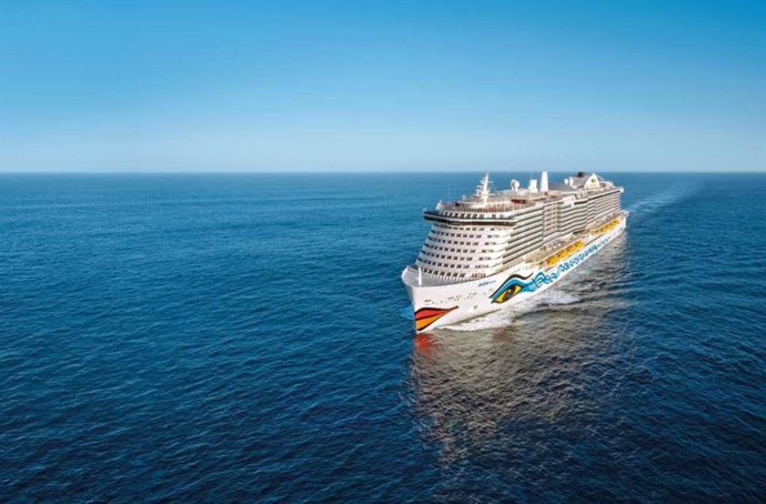 AIDAperla crucero que recalará en Málaga en escala internacional después de 16 meses sin barcos procedentes del extranjero por la pandemia