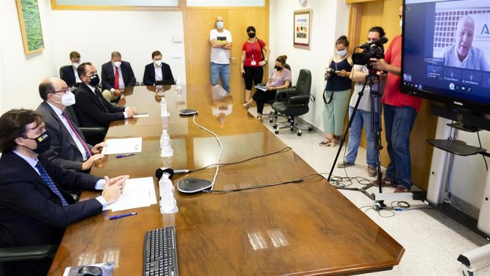 Acto inaugural del 'Curso de gestión deportiva 360 aplicada al fútbol', en el marco de la XIX edición de los Cursos de Verano de la UPO en Carmona (Sevilla)