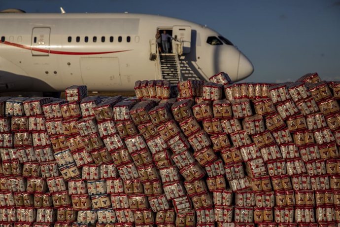 El vol humanitari d'Open Arms i Solidaire aterra amb 33 tones d'aliments a l'Aeroport de Nacala