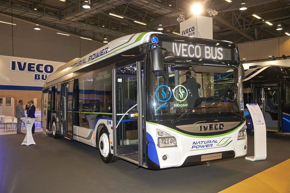 Archivo - Autobús de bajas emisiones.