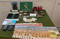 Nueve detenidos tras desmantelar varios puntos de venta de droga en El Pedroso (Sevilla)