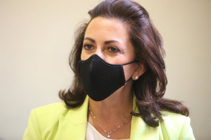 La presidenta del Gobierno de La Rioja, Concha Andreu, durante una visita a la Real Academia de la Historia, a 16 de junio de 2021, en Madrid (España). Concha Andreu visitó la Real Academia de la Historia el pasado abril para intervenir en la presentaci