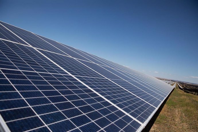 La planta solar de Amazon AWS, a 23 de junio de 2021, en Alcalá de Guadaíra, Sevilla (Andalucía, España).