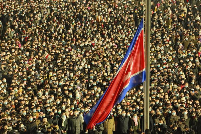 Archivo - Imagen de archivo de una bandera de Corea del Norte.