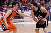 Víctor Claver regresa al Valencia Basket y firma hasta 2024