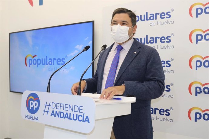 El secretario general del PP de Huelva y senador por la provincia onubense, José Enrique Sánchez.