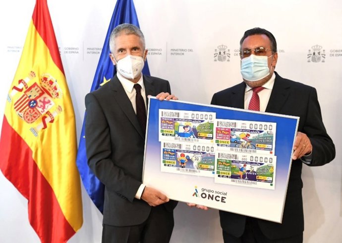 La campaña de concienciación de la DGT 'Las calles son para vivir' protagoniza 22 millones de cupones de la ONCE