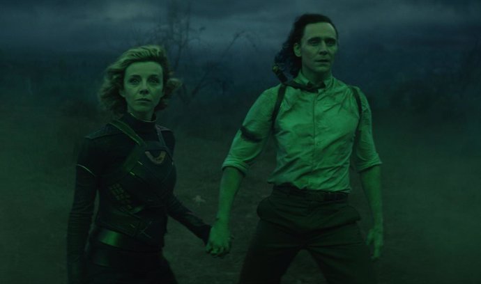 Tom Hiddleston promete que el final de Loki revelará quién dirige la AVT: "El tiempo lo dirá"