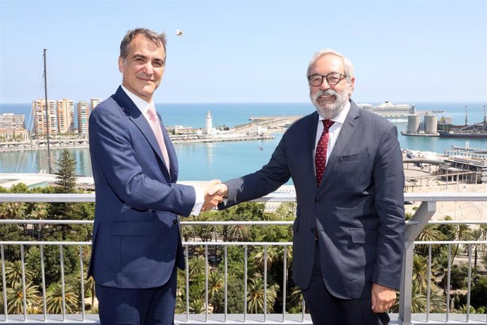 El presidente de BABEL, Rafael López, y el CEO de Ingenia, José Blanco,