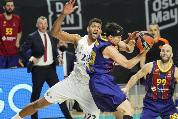 Archivo - Real Madrid - Bara