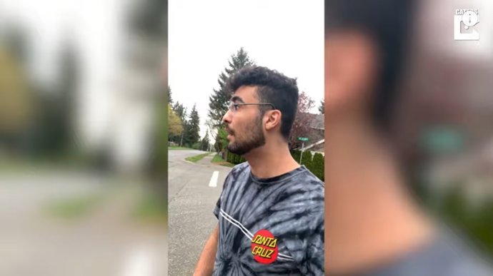 Un joven generoso regala a su hermano daltónico unas gafas de 7.000 dólares para ver mejor los colores