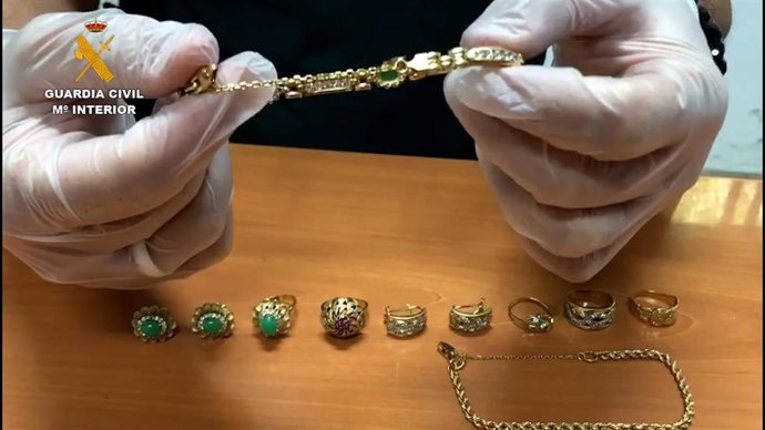 Joyas incautadas por la Guardia Civil