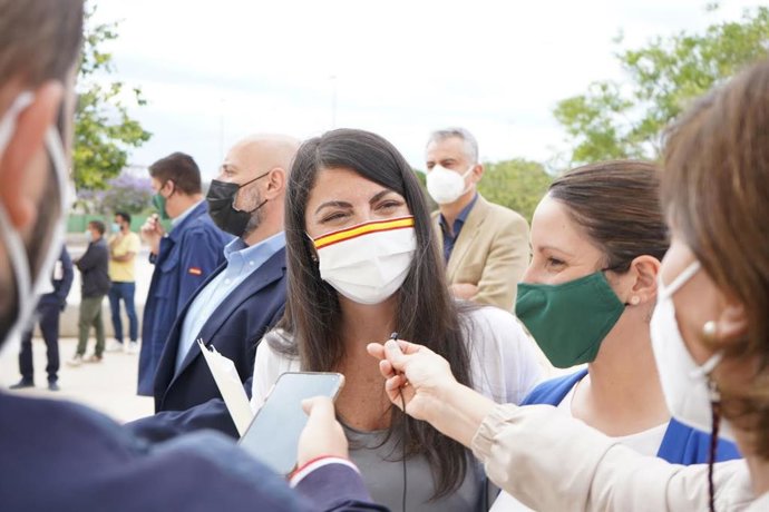 Archivo - Macarena Olona en un acto en Alicante