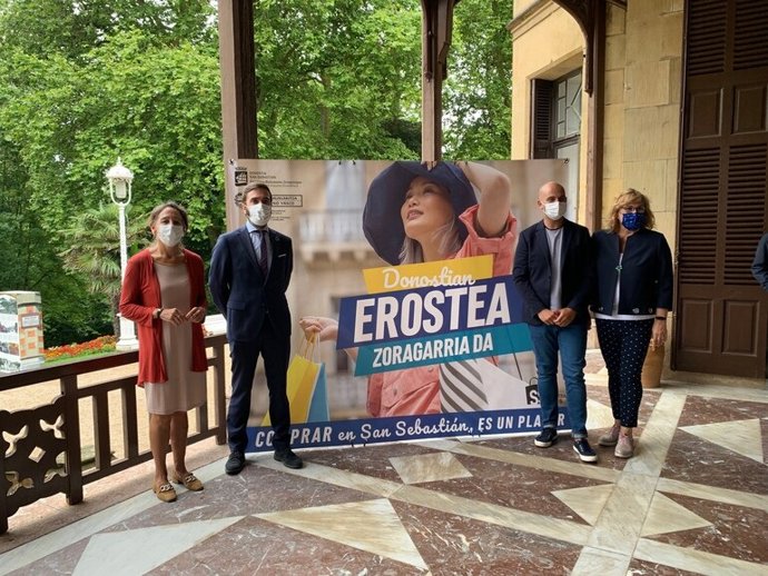Presentación de la campaña 'Comprar en San Sebastián es un Placer'