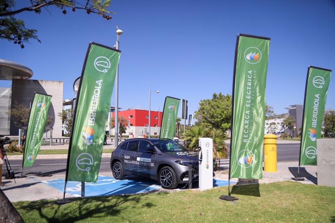Estaciones de recarga pública para vehículos eléctricos en Málaga capital