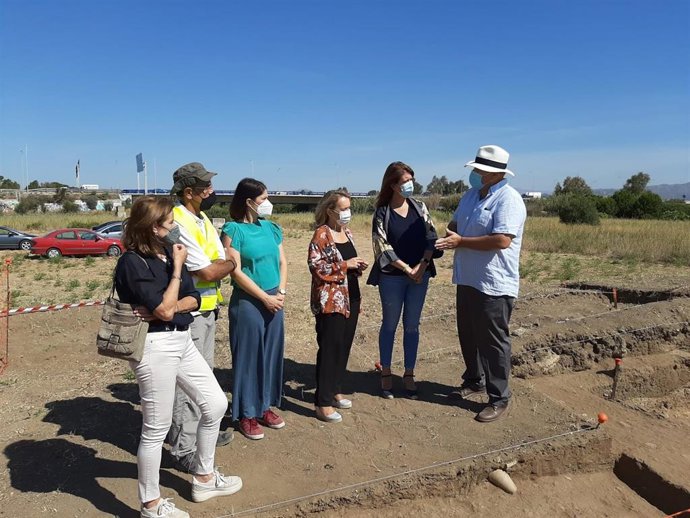 Visita de dirigentes institucionales al Cerro del Villar
