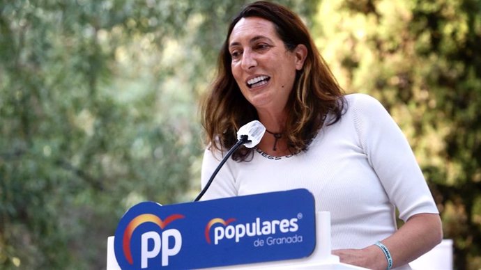 La secretaria general del PP-A, Loles López, participa en la Comarcal de La Alpujarra y El Valle del PP de Granada.
