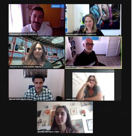 Entrega de premios por parte de la UHU.