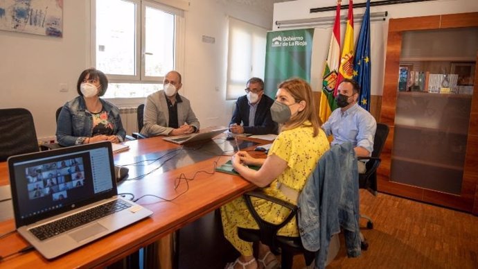 El Gobierno de La Rioja destaca la contribución de las trabajadoras sociales en la acción integral contra la violencia de género