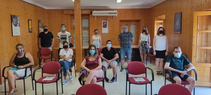 Alcalá y Dos Hermanas preparan a 55 personas para su salida al mercado laboral en la 'Lanzadera Conecta Empleo'.