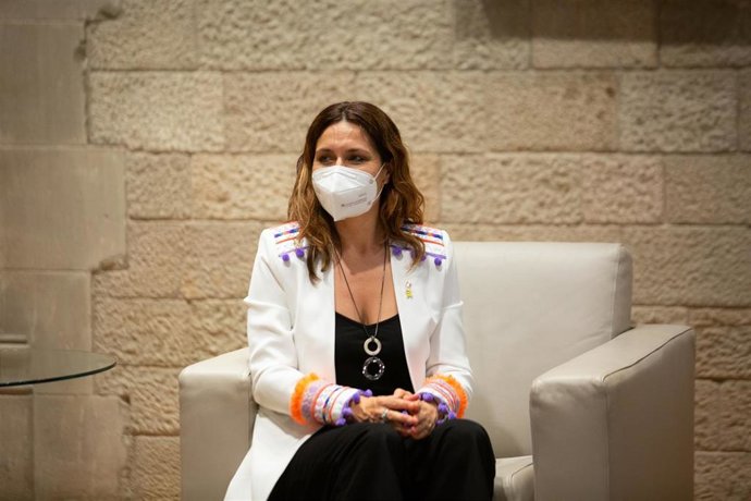 Archivo - La consellera de Presidencia, Laura Vilagr. 