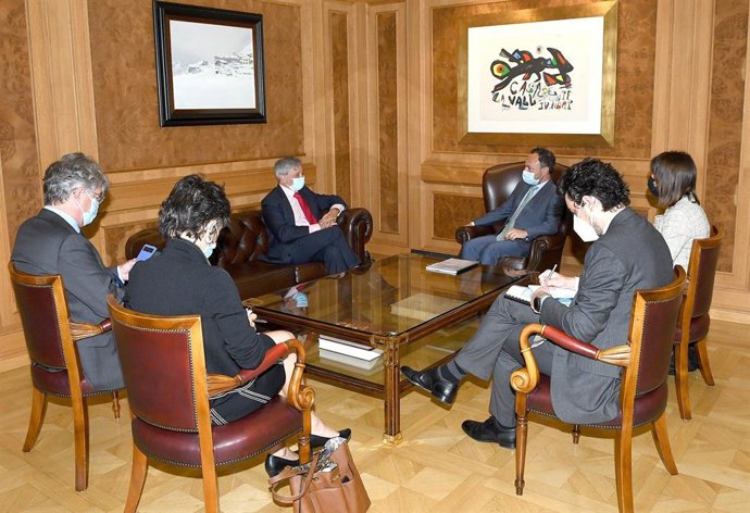 Reunió entre el cap de govern andorr, Xavier Espot, i el prefecte francs, Étienne Guyot