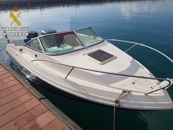 Embarcación intervenida en un operativo antidroga en Melilla