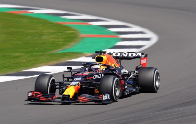 Max Verstappen, pole en Silverstone