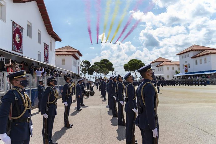 Entrega de Despacho a la nueva promoción de oficiales del Ejército del Aire