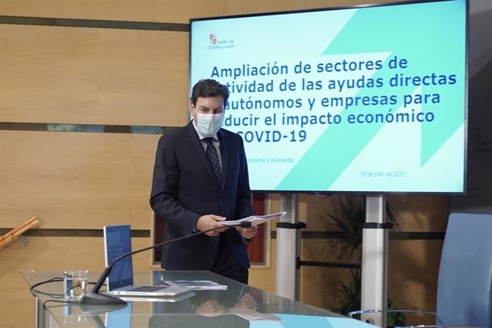 Carlos Fernández Carriedo. Consejero de Economía y Hacienda