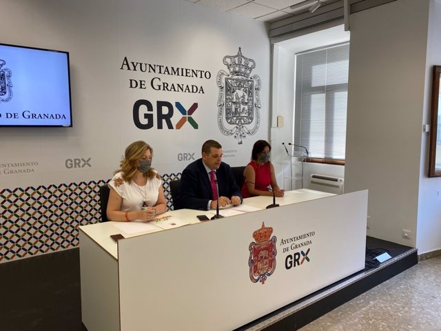 El grupo municipal de Vox anuncia en rueda de prensa que abandonará el Pacto por Granada