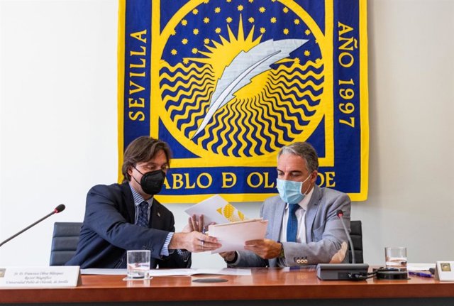 Firma de dos protocolos de colaboración entre la Junta de Andalucía y la Universidad Pablo de Olavide de Sevilla, en materia de formación