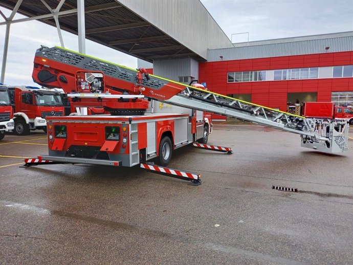 Escalera de 32 metros de Bomberos Palma
