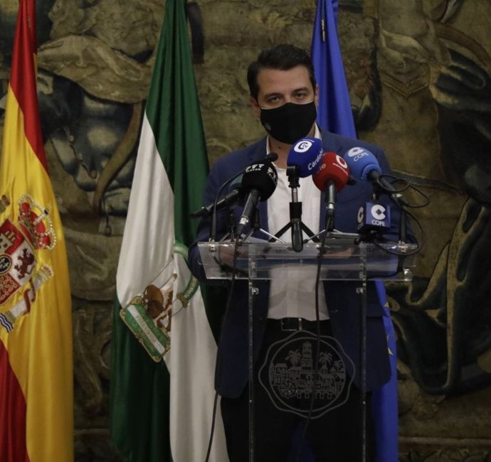 El alcalde de Córdoba, José María Bellido.