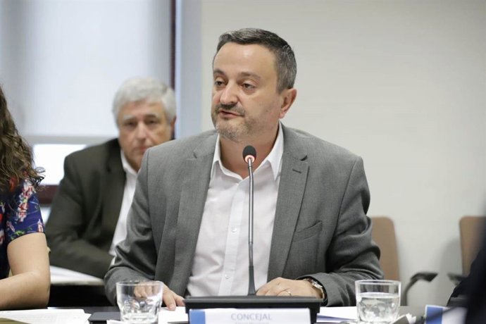 Archivo - Imagen del concejal socialista Pedro Barrero.