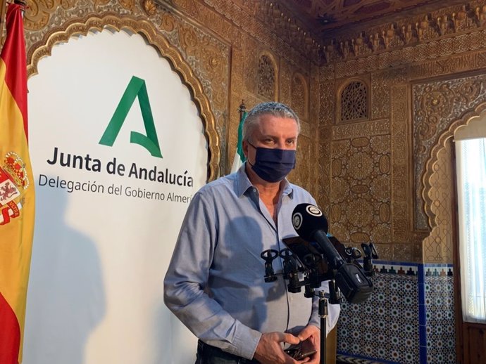 Archivo - El delegado territorial de Salud y Familias de la Junta de Andalucía en Almería, Juan de la Cruz Belmonte