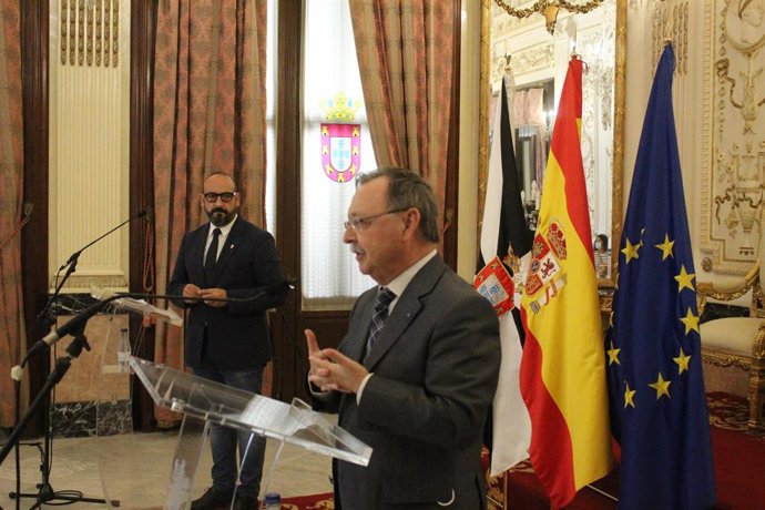 El eurodiputado Jordi Cañas (Cs) pide "política sin siglas" para "convertir en europeos los problemas de Ceuta"