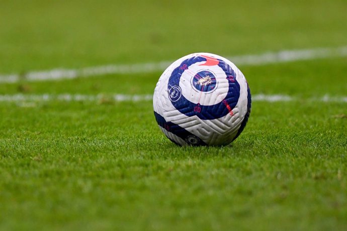 Archivo - Nike match ball during the English championship Premier League football match between Burnley and West Bromwich Albion on February 20, 2021 at Turf Moor in Burnley, England - Photo Malcolm Bryce / ProSportsImages / DPPI