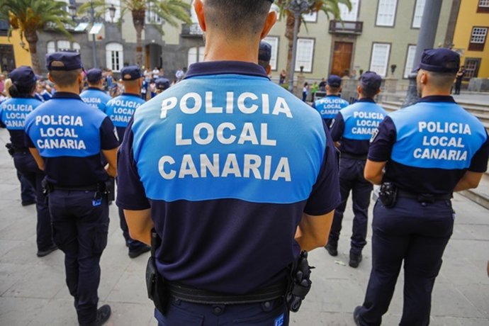 Archivo - Agentes de la Policía Local de Las Palmas de Gran Canaria