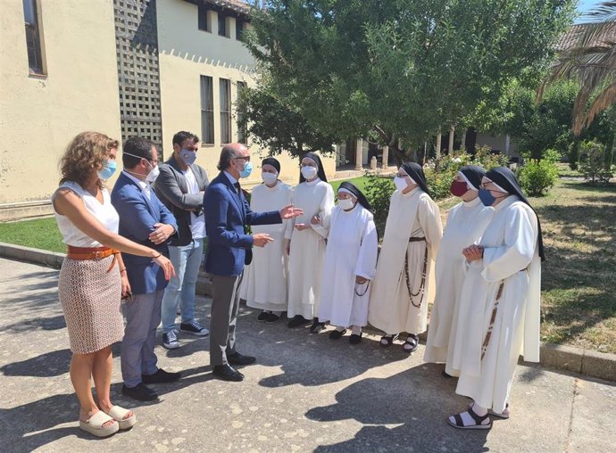 Visita del consejero de Cultura y Turismo al Convento de Sancti Spiritus en Toro, recién rehabilitado.