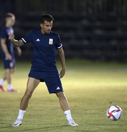 El internacional Dani Ceballos en un entrenamiento con la selección olímpica antes de disputar los Juegos de Tokyo 2020.