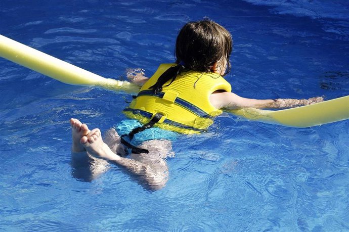 Archivo - El ahogamiento, prevenible casi al 100%, es la segunda causa de muerte accidental infantil