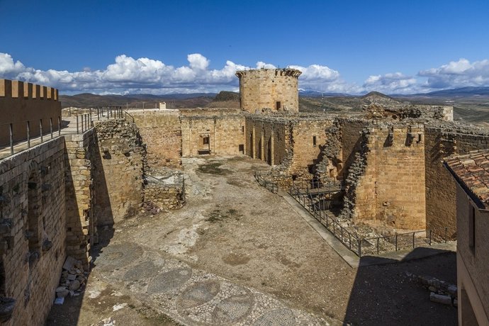 El Festival de los Castillos llenará Mesones de Isuela de teatro, música y circo