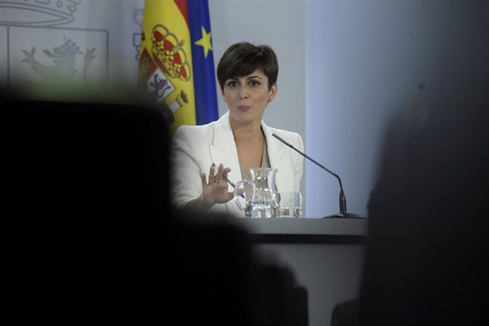 La ministra Portavoz y ministra de Política Territorial, Isabel Rodríguez, comparece tras la celebración del Consejo de Ministros, a 20 de julio de 2021, en Madrid (España). Durante la comparecencia han informado de la aprobación de la nueva Ley de Memo