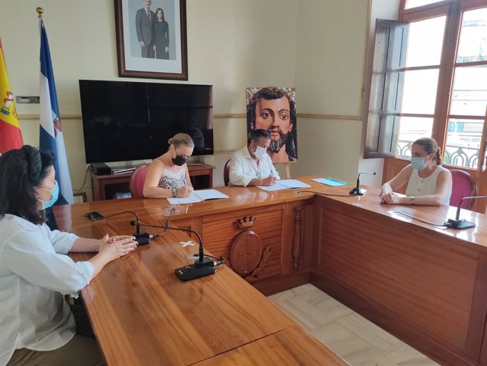 Acuerdo entre la Junta y el Ayuntamiento de San Juan del Puerto (Huelva).