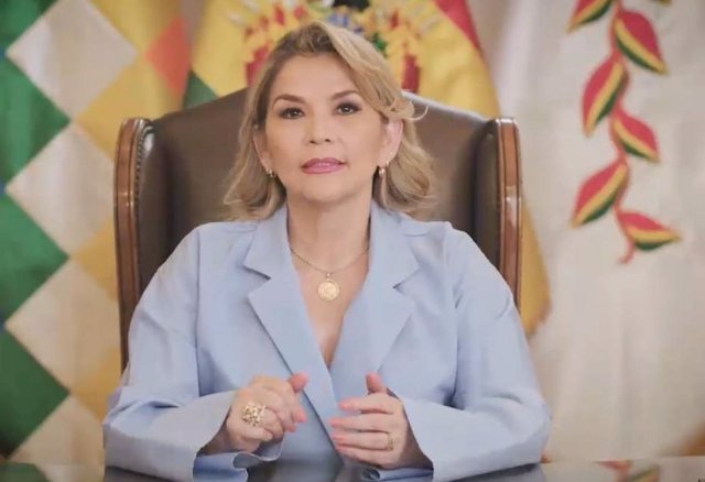 Archivo - La autoproclamada presidenta de Bolivia, Jeanine Áñez