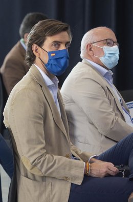 El vicesecretario de Comunicación del PP, Pablo Montesinos,  participa en las jornadas 'Los retos de las democracias descentralizadas: España y Alemania', en el Círculo de Bellas Artes, a 16 de julio de 2021, en Madrid (España).